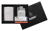 Купить Набор ZIPPO: зажигалка 200 с покрытием Brushed Chrome и газовый вставной блок с двойным пламенем арт. 200-082950