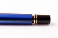 Купить Pelikan Souveraen - Black and Blue GT, перьевая ручка, F арт. 995316