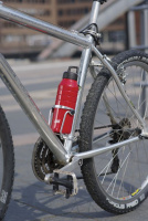 Купить Бутылка для воды Esbit MAJORIS DB680TL-R, из нержавеющей стали, красная, 0.68 л арт. DB680TL-R