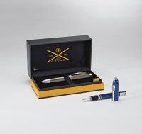 Купить Ручка-роллер Selectip Cross Peerless Translucent Quartz Blue Engraved Lacquer арт. AT0705-14