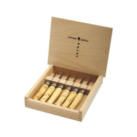 Купить Набор в деревянной коробке из 6 ножей Opinel №7 Nature, нержавеющая сталь, рукоять самшит, гравировк, 001555 арт. 001555