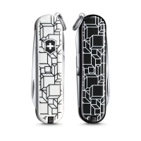 Купить Нож-брелок VICTORINOX Classic "Cubic Illusion", 58 мм, 7 функций арт. 0.6223.L2105