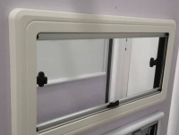 Купить Окно сдвижное Mobile Comfort W5045SR 500x450 мм, штора рулонная, антимоскитка арт. W5045SR