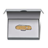 Купить Нож-брелок VICTORINOX Classic SD Precious Alox "Brass Gold", 58 мм, 5 функций, золотистый арт. 0.6221.408G