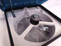 Купить Люк накрышный Mobile Comfort H2828, 280x280мм с вентилятором 12V арт. H2828