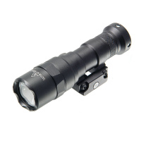 Купить Фонарь тактический подствольный Veber Tactics 300 Weaver арт. 23852