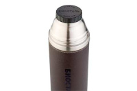 Купить Термос Biostal Охота (1 литр) с кожаной вставкой, коричневый арт. NYP-1000P