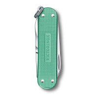 Купить Нож-брелок VICTORINOX Classic SD Alox Colors "Minty Mint", 58 мм, 5 функций, мятный арт. 0.6221.221G