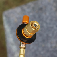 Купить Переходник для горелки BRS-17B (с резьбового на цанговый баллон) арт. BRS-17B