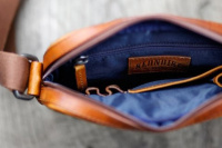 Купить Сумка Klondike Digger Jake, цвета коньяк, 26x22x7 см арт. KD1047-04