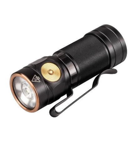 Купить Фонарь Fenix E18R Cree XP-L HI LED арт. E18R
